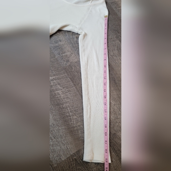 Anthropologie Maeve Samina Babydoll Tiered Thermal Top Womens M Cream Waffle Kni - Picture 9 of 10